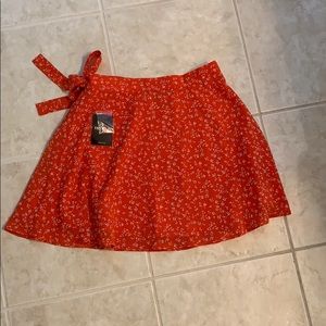RED MINI SKIRT